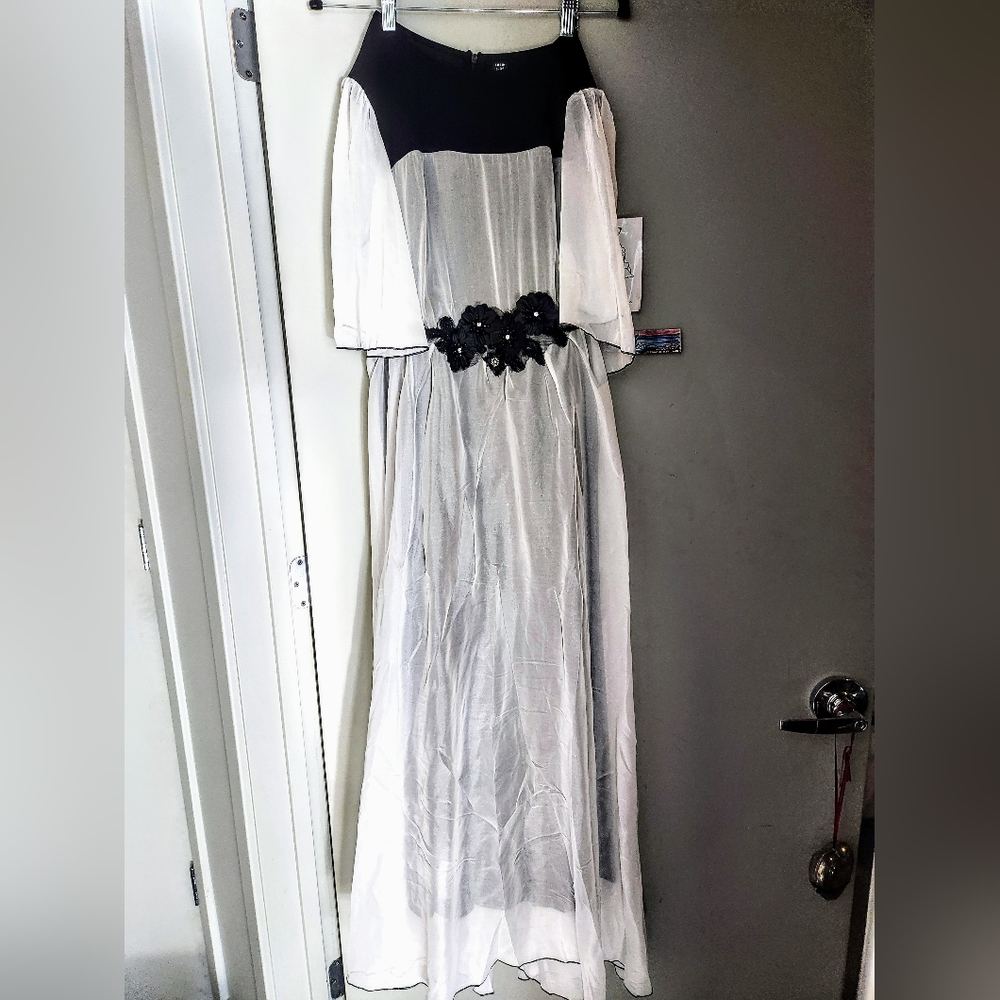 Femme maxi dress with floral detail brand new never worn